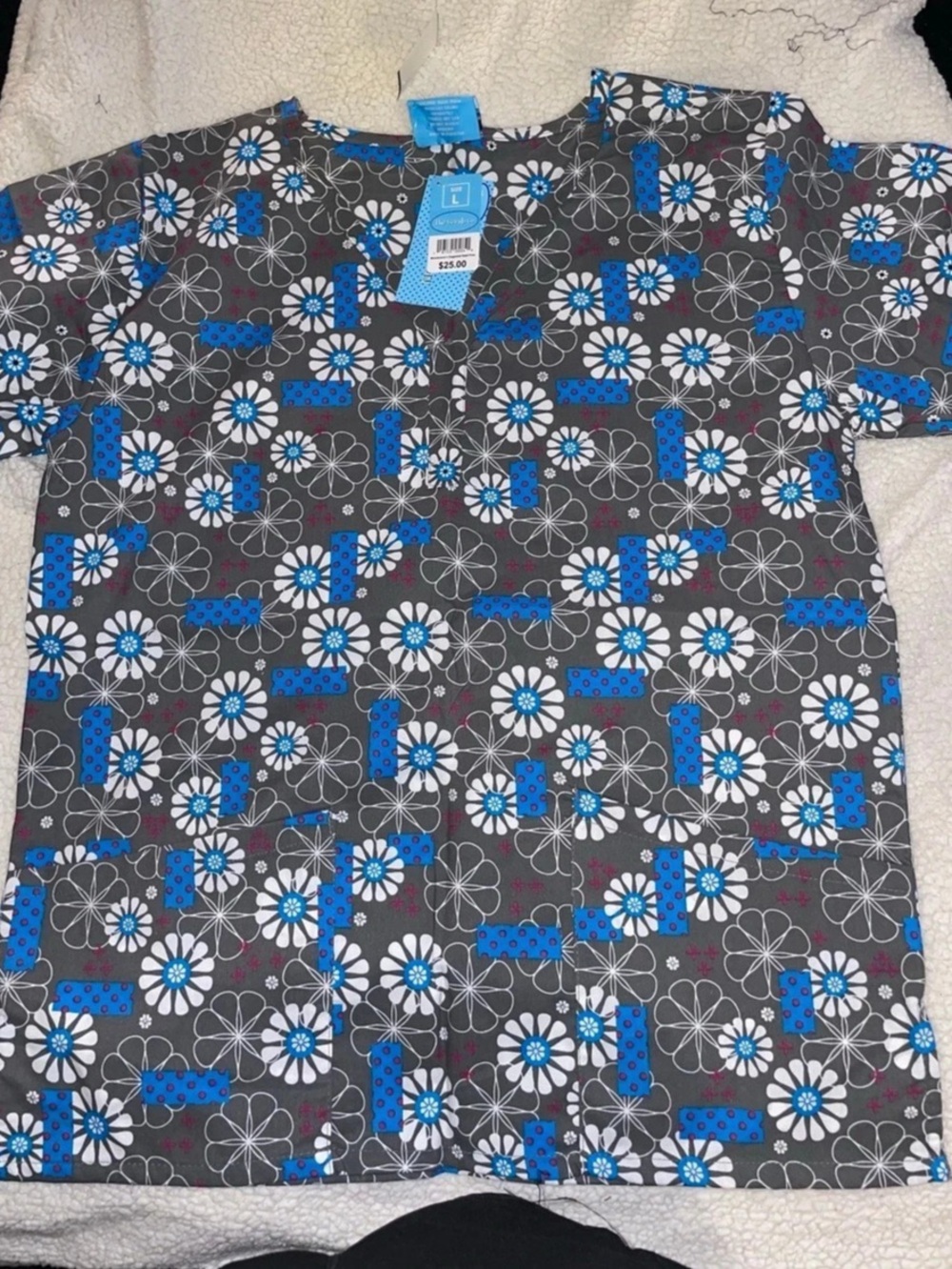 The Scrub Co. Floral Short Sleeve Top Gray & Blue Size Large